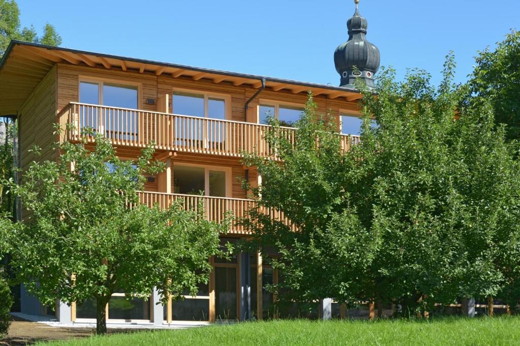 Hotel Gasthof Neumayr Obertrum am See Buitenkant foto